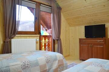 Фото номера Люкс с балконом Гостевой дом Teremok Guest House г. Вышка 10